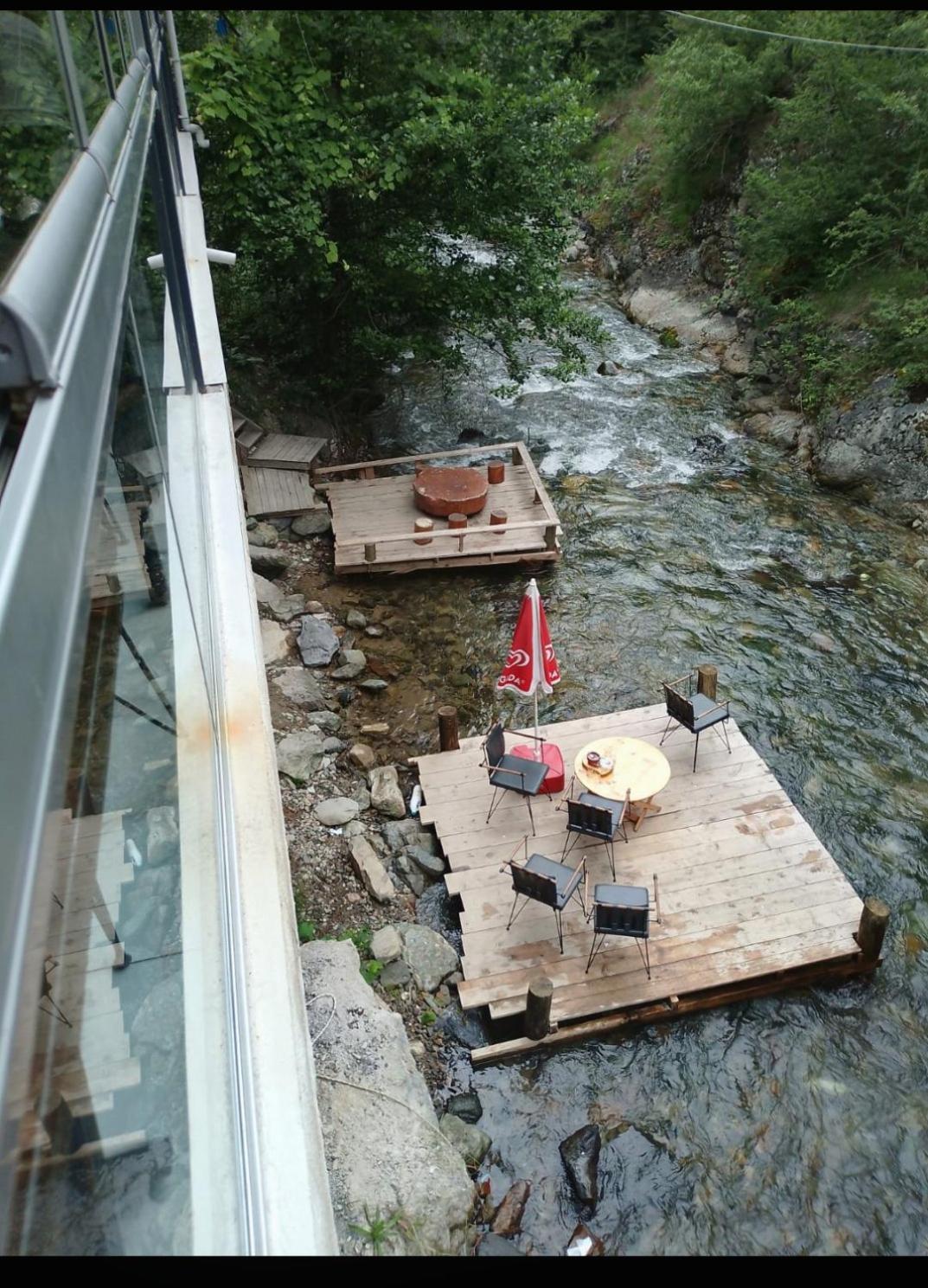 Balkon Cosandere Accommodatie bij particulieren Trabzon